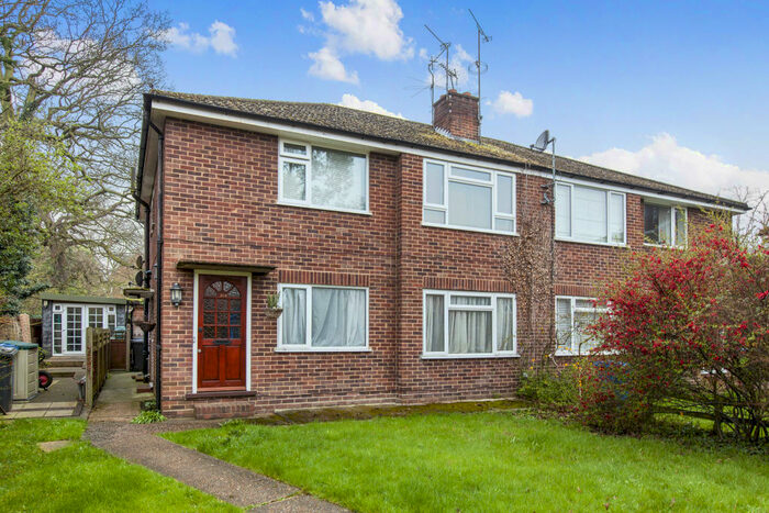 2 Bedroom Maisonette To Rent In Clewer New Town, SL4