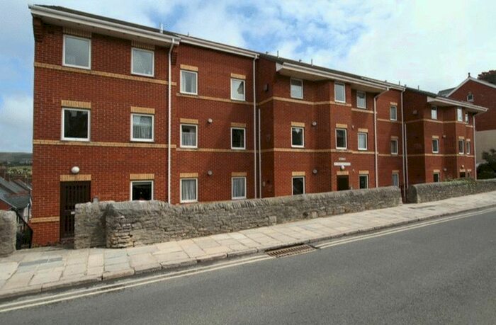 2 Bedroom Flat To Rent In High Street, Swanage, BH19