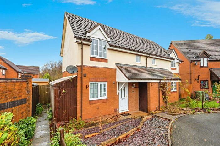 2 Bedroom Semi Detached House For Sale In Toftdale Green, Lyppard Bourne, Worcester, WR4