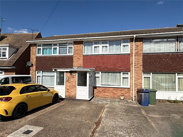 3 Bedroom Terraced House For Sale In Gardner Avenue, Corringham, Stanford-le-Hope, Essex, SS17