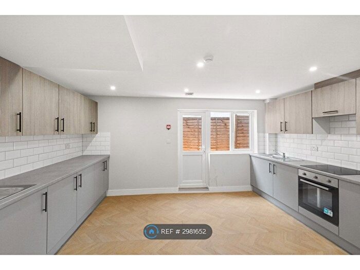 Studio To Rent In Reginald St, Luton, LU2