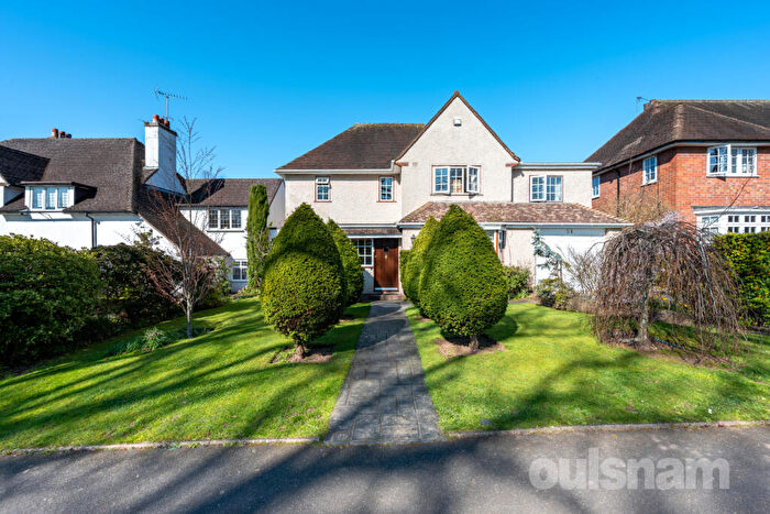 4 Bedroom Detached House For Sale In Weoley Hill, Selly Oak, Birmingham, West Midlands, B29