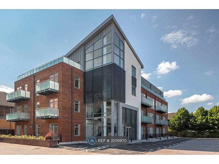 1 Bedroom Flat To Rent In Mercury House, Welwyn Garden City, AL7