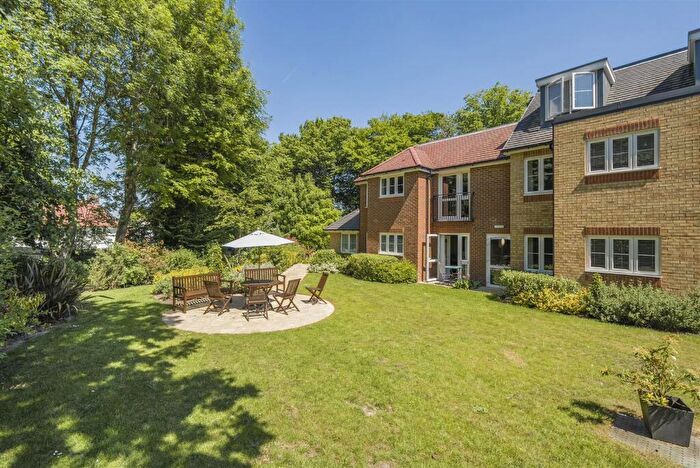 1 Bedroom Retirement Property For Sale In Stanley Lodge, Epsom, Surrey, KT18