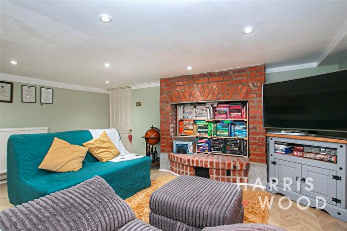 3 Bedroom Terraced House For Sale In Guithavon Street, Witham, Essex, CM8