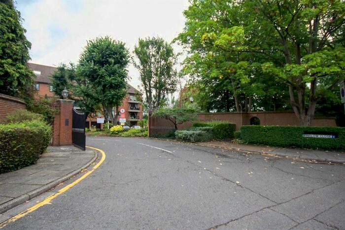 1 Bedroom Flat To Rent In The Forresters, Winslow Close, Eastcote, HA5