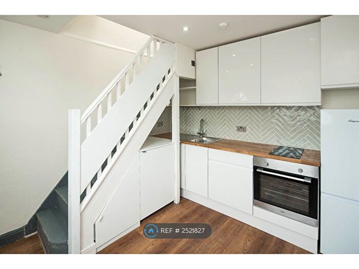 1 Bedroom Terraced House To Rent In London, London, SE13