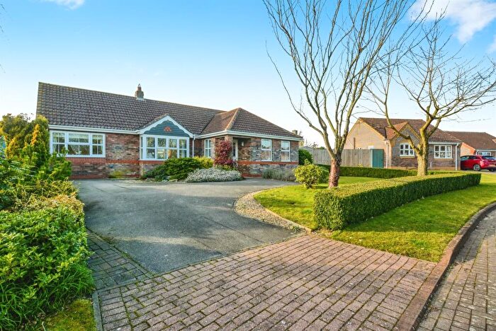 3 Bedroom Detached Bungalow For Sale In Mill Close, Wainfleet, Skegness, PE24