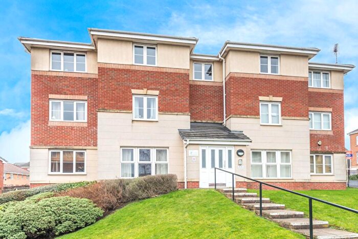 2 Bedroom Flat To Rent In Middlepeak Way, Sheffield, S13