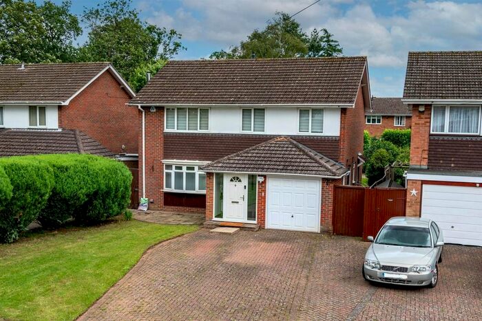 4 Bedroom Detached House To Rent In Bartel Close, Leverstock Green, Hertfordshire, HP3