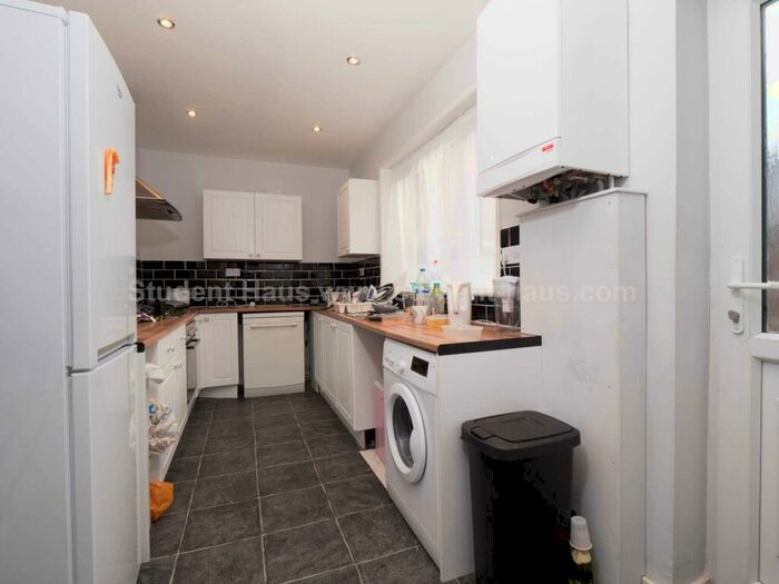 4 Bedroom House To Rent In Suffolk Street, Salford, M6