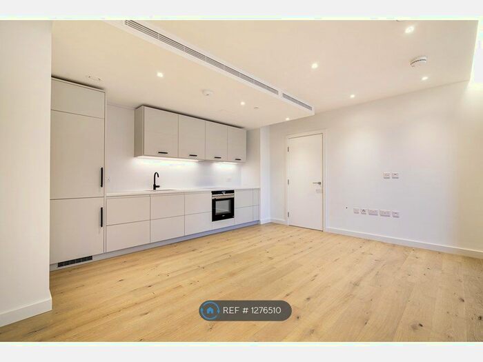 1 Bedroom Flat To Rent In Jubilee Walk, London WC1X