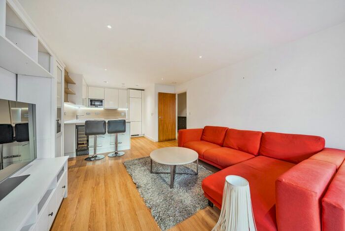 1 Bedroom Flat To Rent In City View Apartments, Devan Grove, London, N4