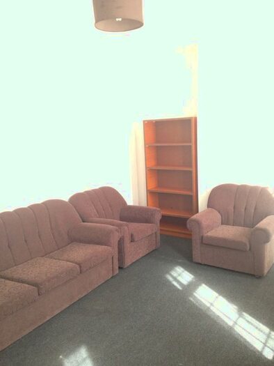 2 Bedroom Flat To Rent In Bowes Road, N11