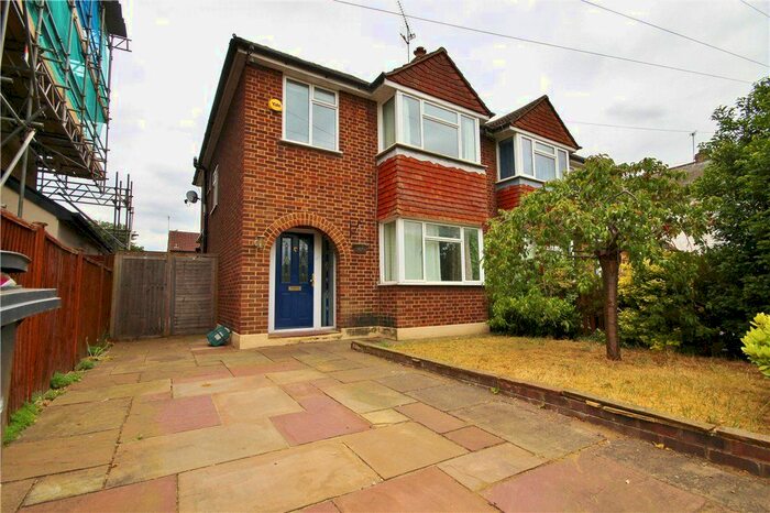 3 Bedroom Semi-Detached House To Rent In Simplemarsh Road, Addlestone, Surrey, KT15