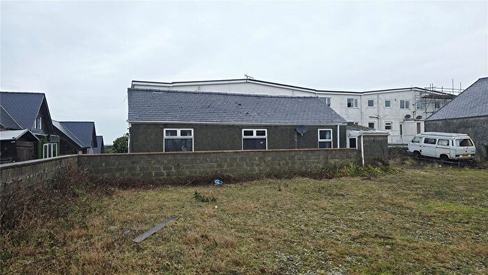 3 Bedroom Bungalow For Sale In Station Road, Rhosneigr, Isle Of Anglesey, LL64