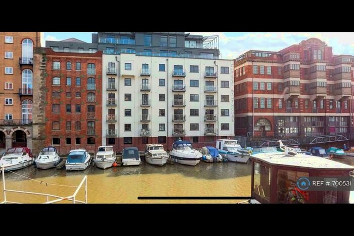 1 Bedroom Flat To Rent In Huller & Cheese, Bristol, BS1