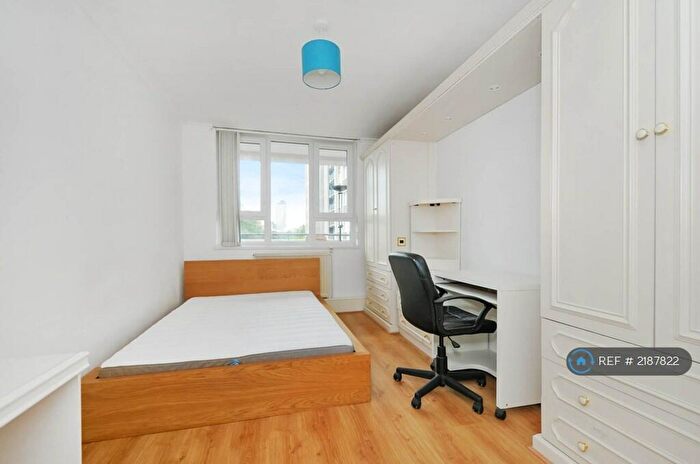 4 Bedroom Flat To Rent In President House, London, EC1V
