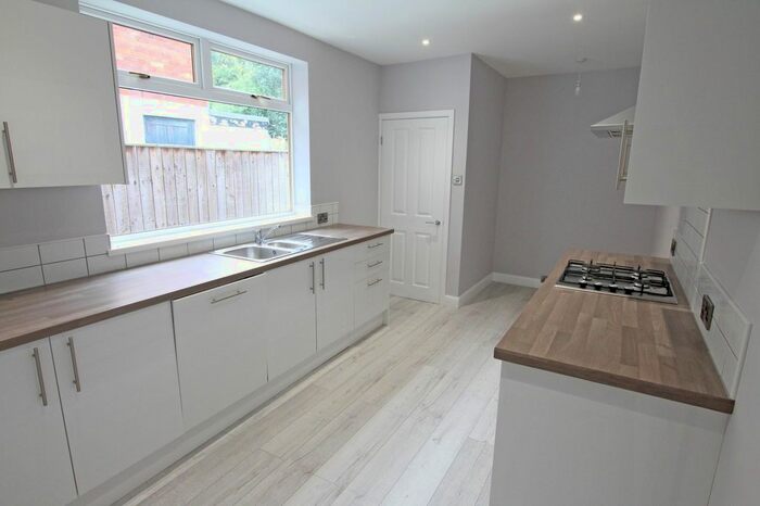 3 Bedroom Terraced House To Rent In Finkle Street, HU16