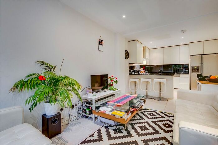 2 Bedroom Flat To Rent In Ladbroke Grove, London, W10