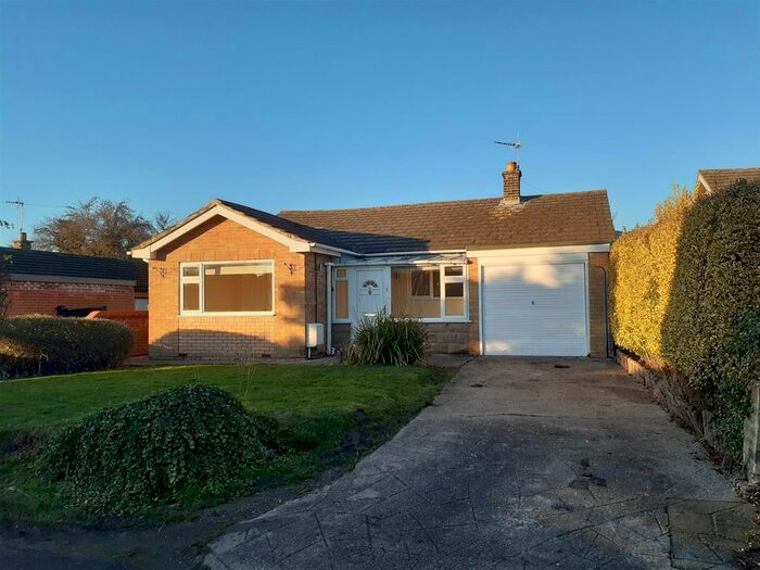 3 Bedroom Bungalow To Rent In Kirtons Lane, Long Bennington, Newark NG23