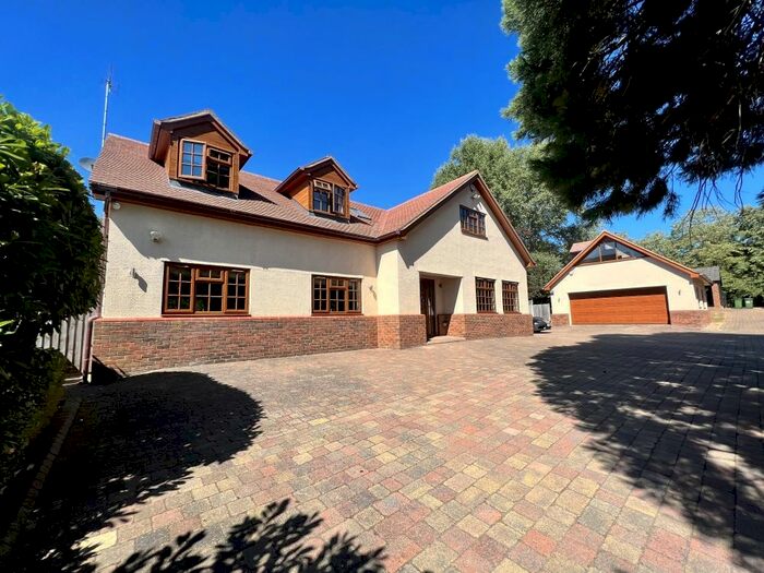 4 Bedroom Detached House For Sale In Easton Road, Stonely, Cambridgeshire., PE19