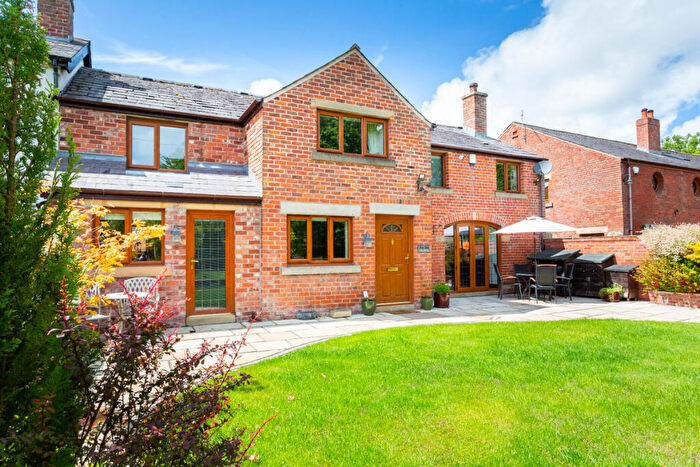 4 Bedroom Barn Conversion For Sale In Whitehall Farm, Treales, PR4