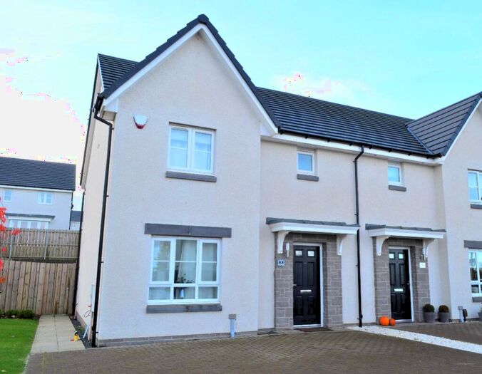 3 Bedroom Semi-Detached House To Rent In Corsehill Crescent, Hamilton, South Lanarkshire, ML3