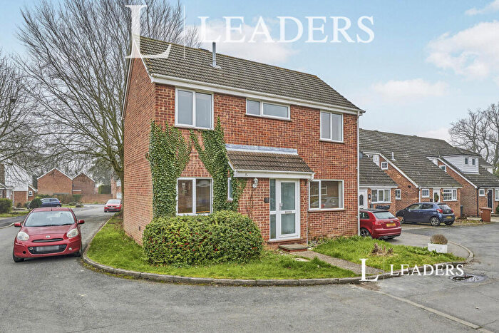 3 Bedroom Detached House To Rent In Pynchbek, Bishop's Stortford, Hertfordshire, CM23