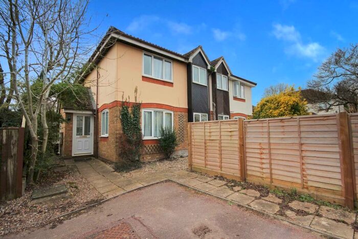 1 Bedroom Cluster House To Rent In Milward Gardens, Binfield, RG12