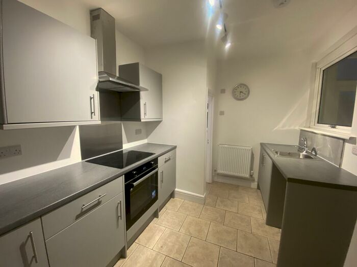 3 Bedroom House To Rent In Mary Street, Trethomas, Caerphilly, CF83