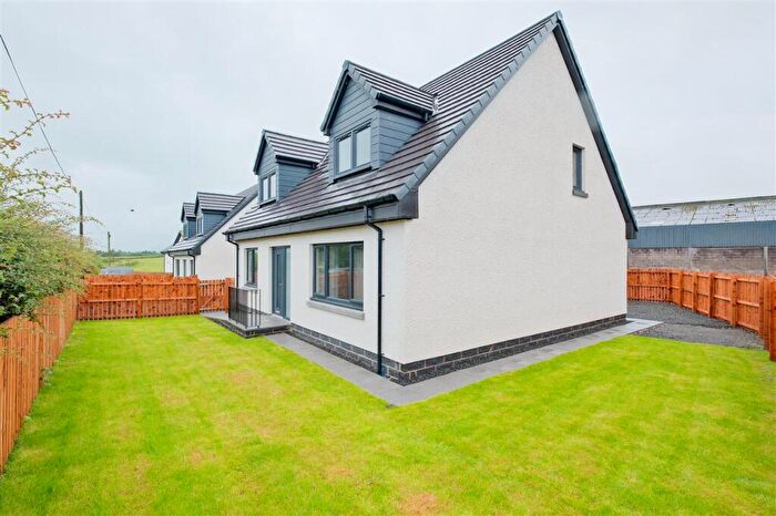 4 Bedroom Detached House To Rent In Hawthorn Cottage, Sunnyside Road, Quarter, ML3