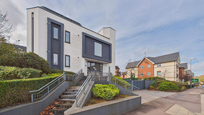 1 Bedroom Flat For Sale In Flat, Walton Street, Aylesbury, Buckinghamshire, HP21