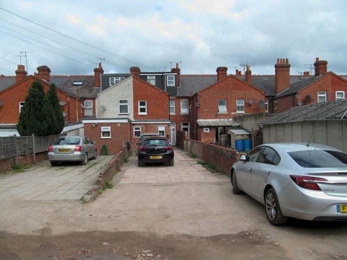 1 Bedroom Terraced House To Rent In London Road, Reading, RG1