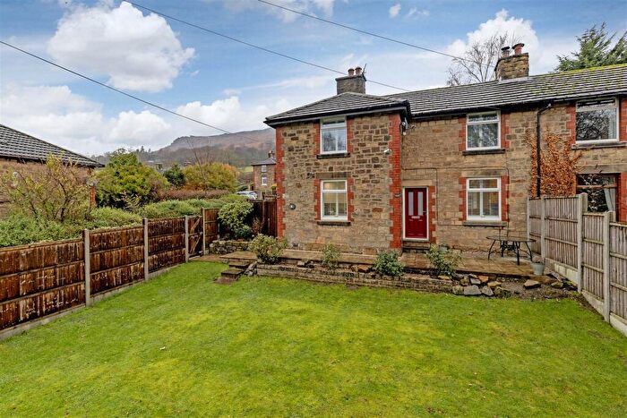 3 Bedroom Semi-Detached House For Sale In Greenhead Park, Bamford, Hope Valley, S33