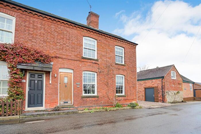 2 Bedroom Cottage For Sale In School Lane, Newton Burgoland, LE67