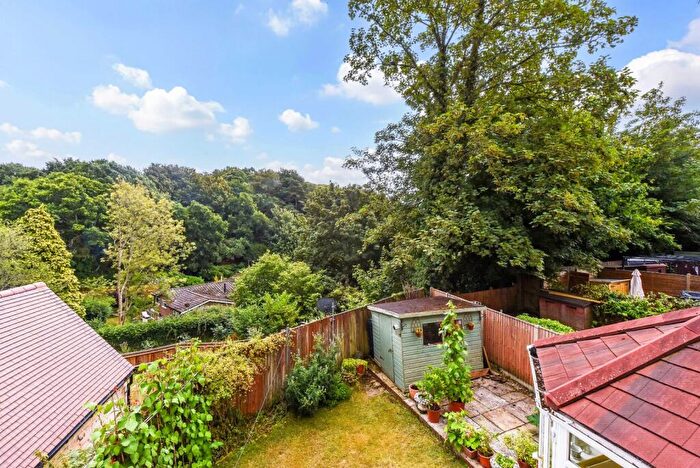 3 Bedroom End Of Terrace House For Sale In London Road, Rake, Liss, West Sussex, GU33