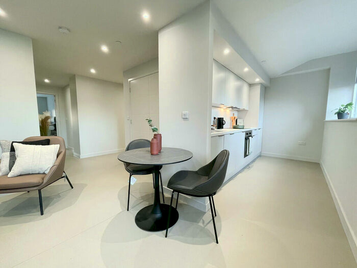 2 Bedroom Apartment To Rent In Roco, James Street, L2