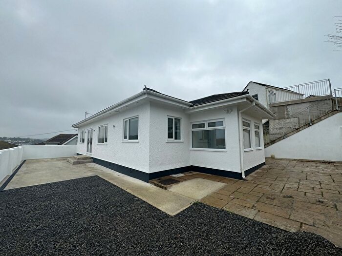 3 Bedroom Detached Bungalow To Rent In Egloshayle Road, Hayle, TR27