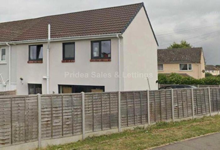 4 Bedroom Semi-Detached House For Sale In Heapham Road, Gainsborough, Lincoln, Lincolnshire, DN21