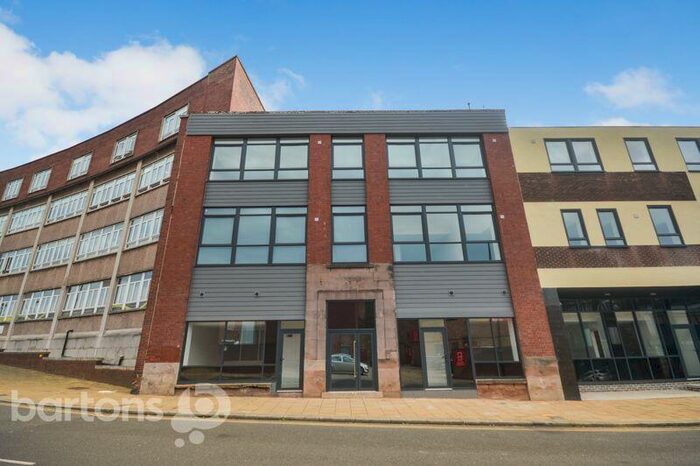 1 Bedroom Flat To Rent In Clifton Park View, Rotherham Centre, S65