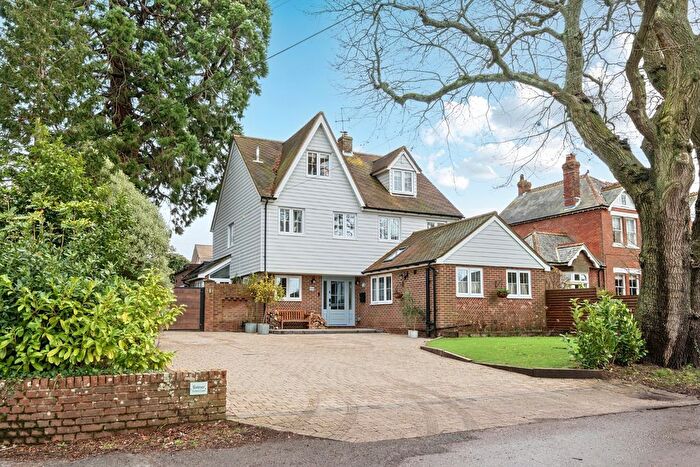 5 Bedroom Detached House For Sale In Green Lane, Lower Swanwick, Southampton, Hampshire, SO31