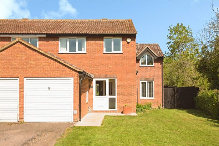 4 Bedroom Semi-Detached House For Sale In Ashmead Drive, Hardwick, Cambridgeshire, CB23