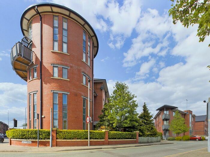 2 Bedroom Flat To Rent In New Crane Street, Chester, CH1