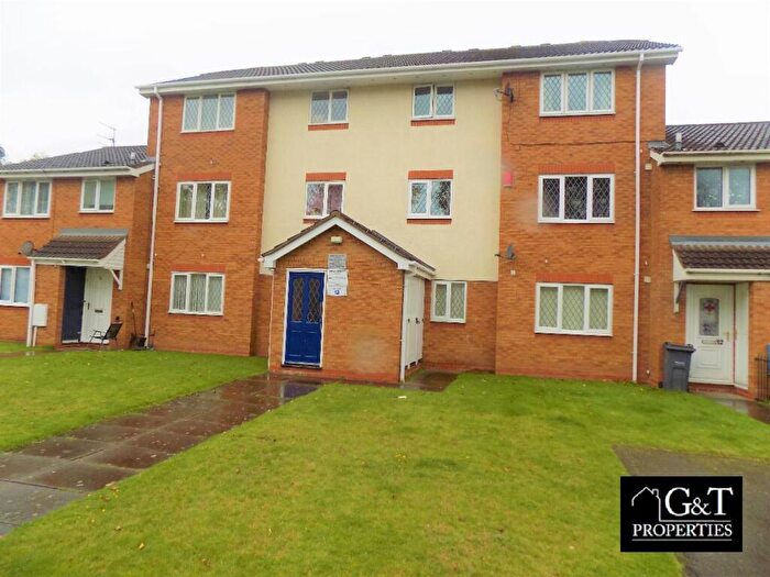 2 Bedroom Flat To Rent In Wordsworth Close, Tipton, DY4