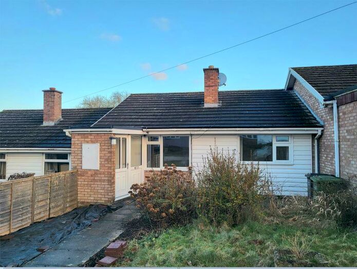 2 Bedroom Terraced Bungalow To Rent In Leominster, Here & Worcs, HR6