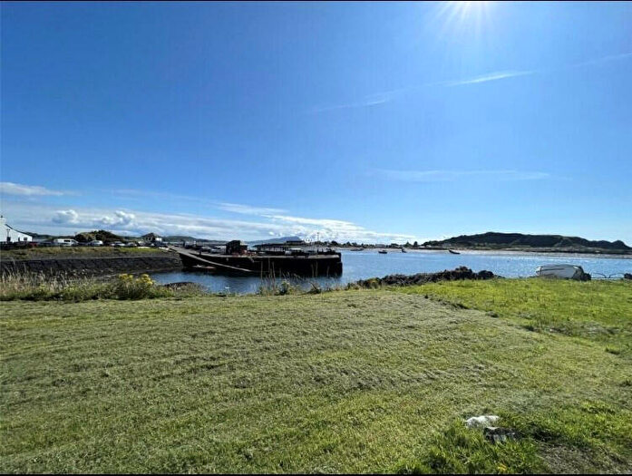 2 Bedroom Cottage For Sale In The Old Inn Cottage, Easdale, Oban, PA34