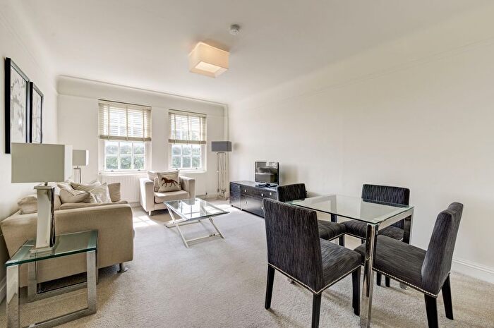 2 Bedroom Flat To Rent In Fulham Road, London, SW3
