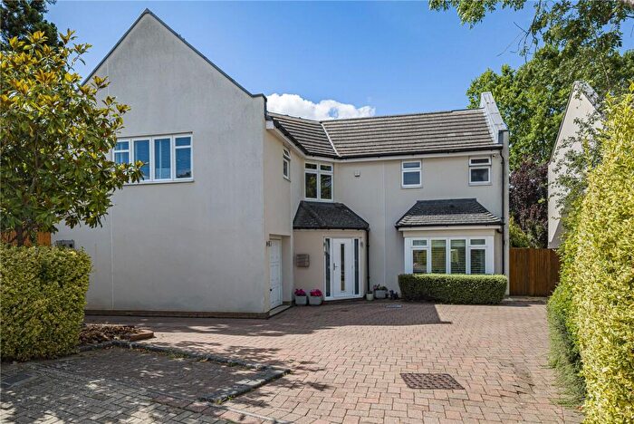 5 Bedroom Detached House For Sale In Lancaster Close, Bromley, BR2