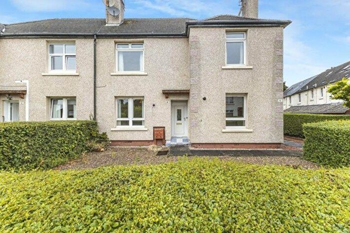 2 Bedroom Flat For Sale In Cowdenhill Circus, Glasgow, G13
